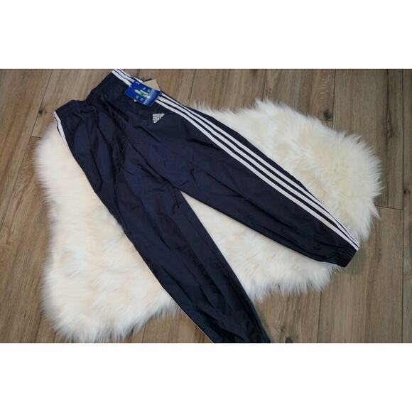 NWT Rare Adidas TEAM Vintage Nylon Navy Blue Track Pants Youth Medium AWT001 - Picture 1 of 11
